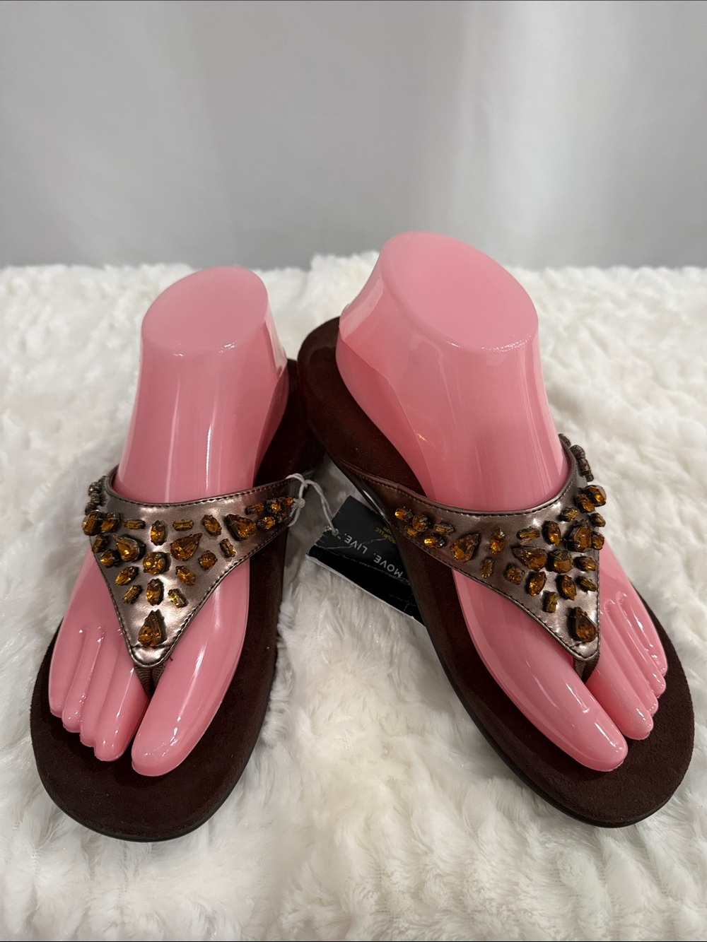 Vionic Brown Pearl Embellished Flip Flop Thong Sandals